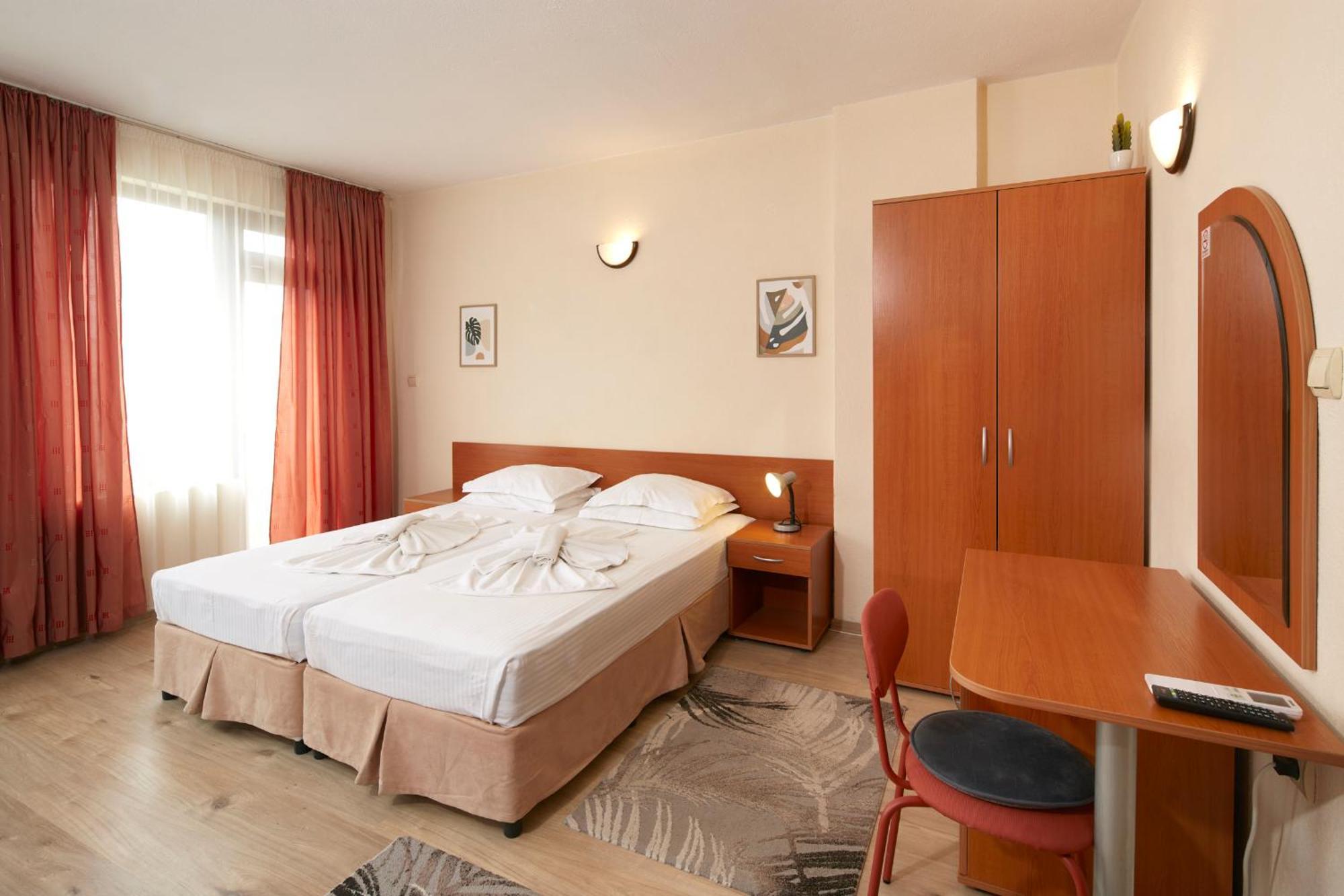 Nirvana Guest House Nesebar Exterior foto