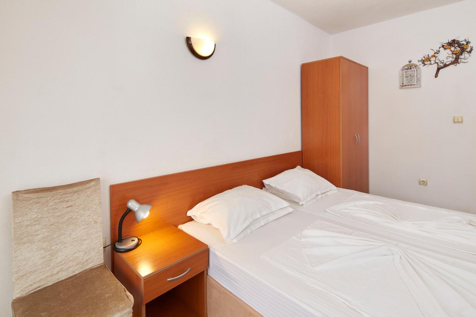 Nirvana Guest House Nesebar Exterior foto