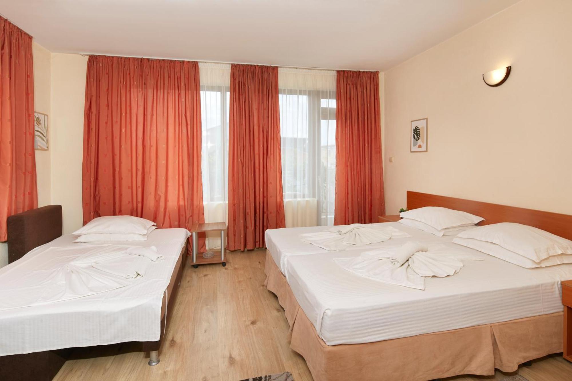 Nirvana Guest House Nesebar Exterior foto